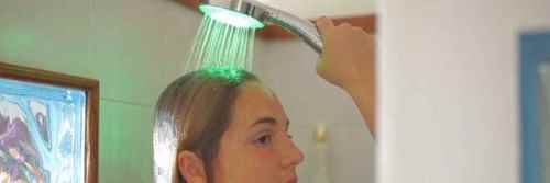 douche_consommation_eau_couleurs